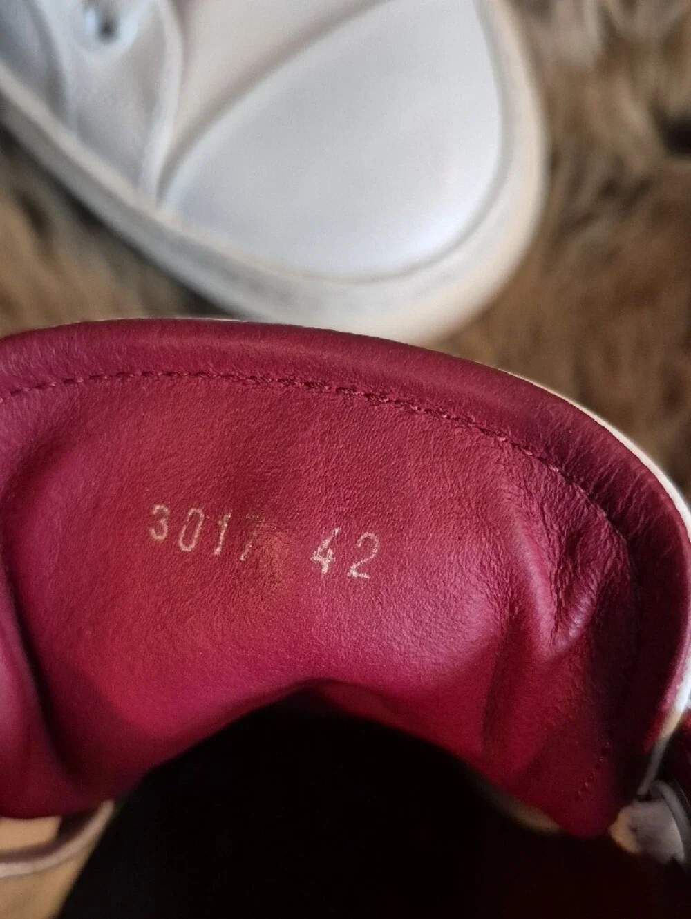 Roberto Cavalli White Leather Low-Top Sneakers with Maroon Lining